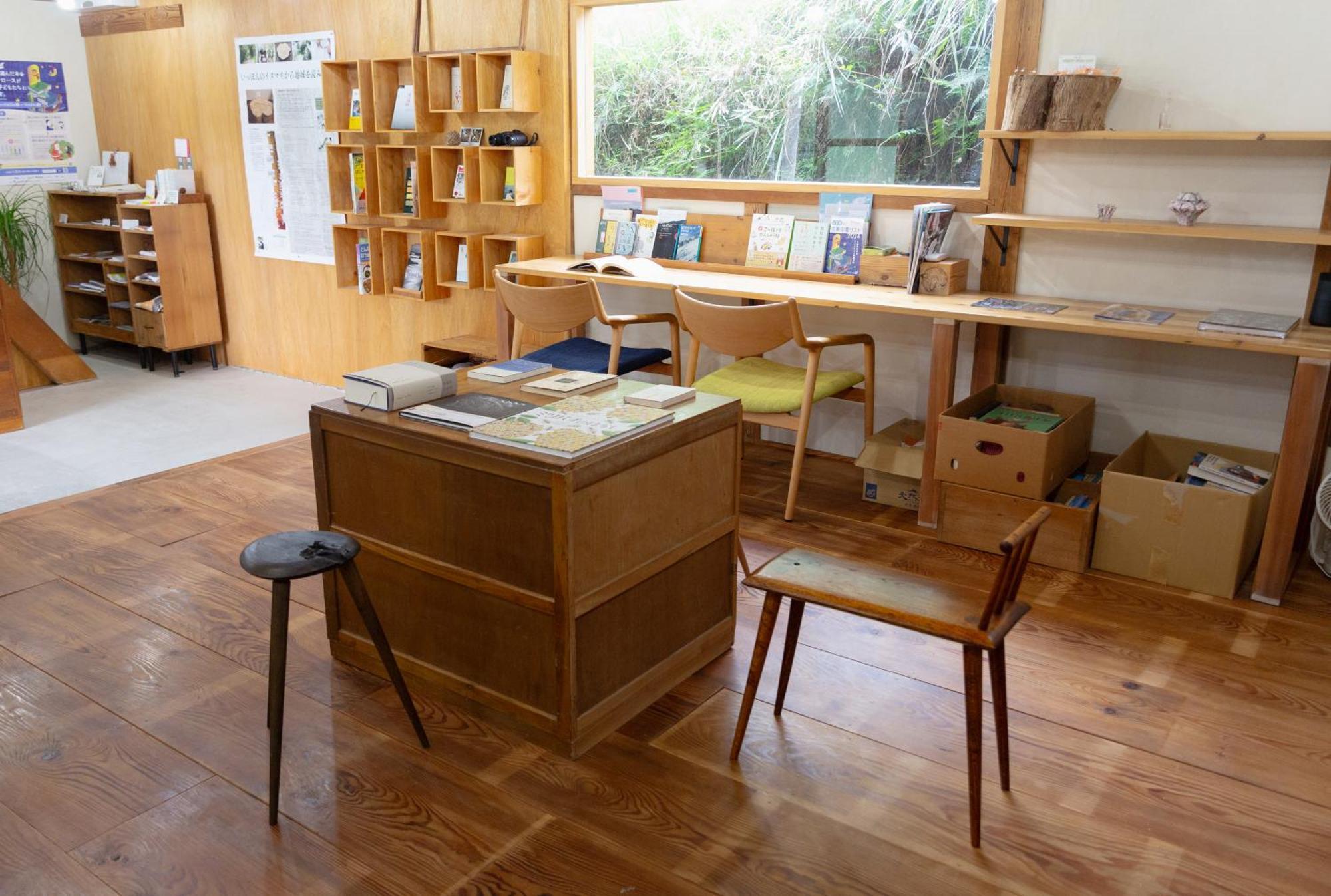 Library&Inn with Cats Kusachike Minamiawaji Exterior foto